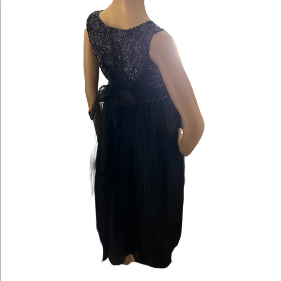 Sequin & Curly Tulle Babydoll Cocktail Dress - Picture 5 of 6